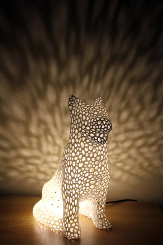 Voronoi Pes – LED lampa - Bílá, 25cm