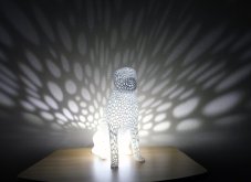 Voronoi Pes 2 – LED lampa - Bílá, 25cm