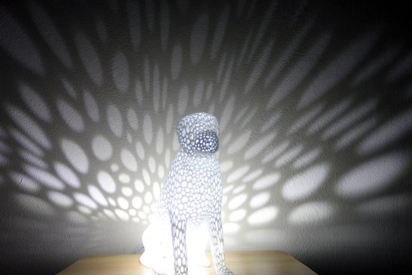 Voronoi Pes 2 – LED lampa - Bílá, 25cm