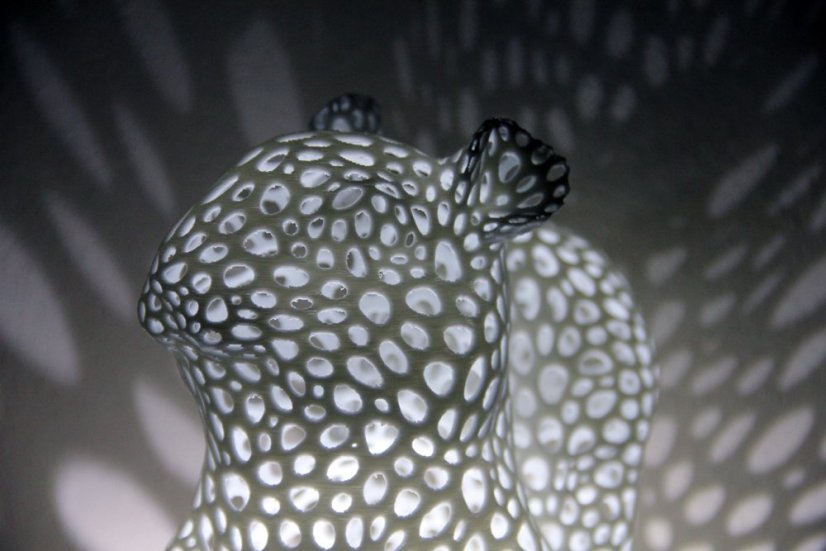 Voronoi Veverka – LED lampa - Bílá, 25cm