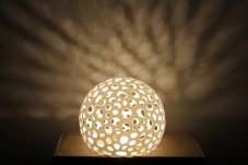 Voronoi Koule – LED lampa - Bílá, 20cm